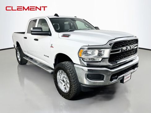 Used 2022 RAM 2500 Tradesman AWD/4WD image 3
