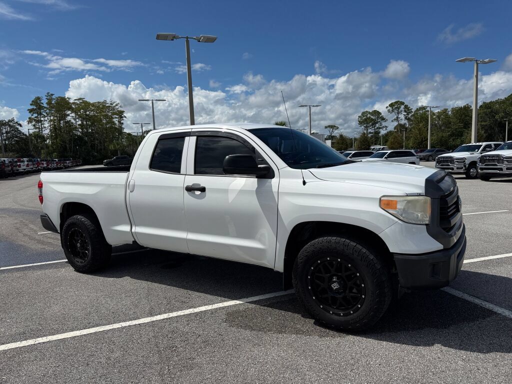 Used 2016 Toyota Tundra SR RWD image 1