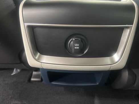 New 2026 Kia Carnival EX image 26