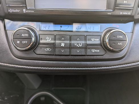 Used 2017 Toyota RAV4 XLE image 16