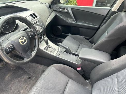 Used 2011 MAZDA MAZDA3 i Touring FWD image 6