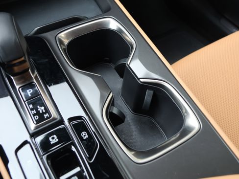 Used 2025 Lexus NX 250 FWD w/ Cold Area Package image 32