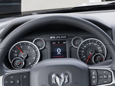 New 2026 RAM 3500 Big Horn AWD/4WD image 17