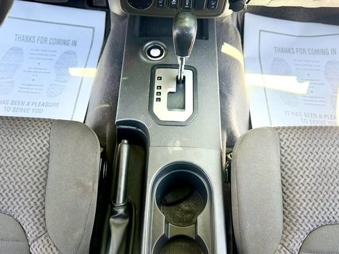 Used 2020 Nissan Frontier SV RWD image 15