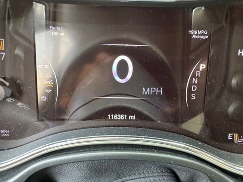 Used 2015 Jeep Grand Cherokee Limited RWD image 12