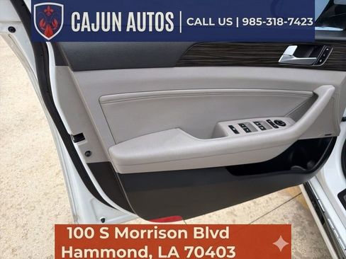 Used 2015 Hyundai Sonata Limited w/ Option Group 06 image 22