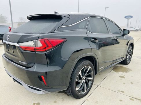 Used 2019 Lexus RX 450h AWD image 39