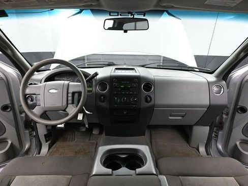 Used 2005 Ford F150 XLT AWD/4WD image 22