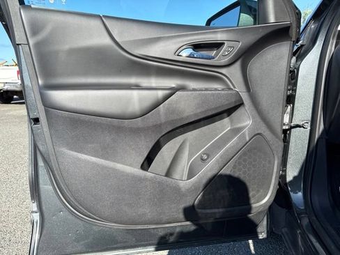 Used 2020 Chevrolet Equinox LT AWD/4WD image 24