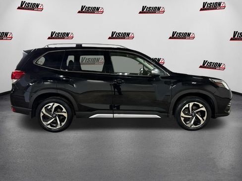Used 2024 Subaru Forester Touring AWD/4WD image 4