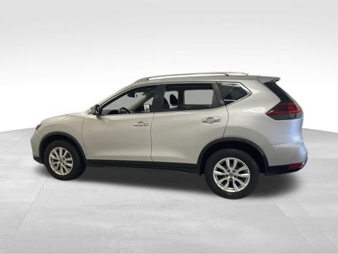 Used 2020 Nissan Rogue SV AWD/4WD image 4