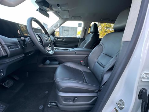 New 2026 Nissan Armada SV image 22