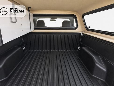 Used 2021 Toyota Tacoma SR RWD image 13
