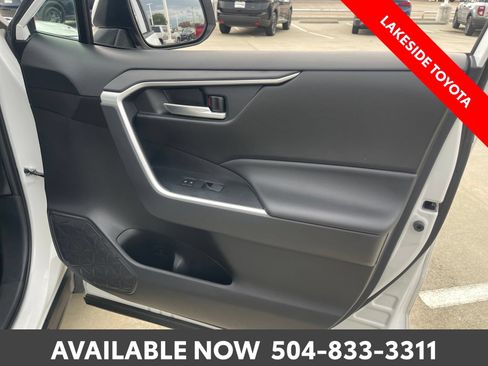 Certified 2025 Toyota RAV4 XLE FWD image 13