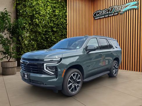 Used 2025 Chevrolet Tahoe RST w/ RST Capability Package AWD/4WD image 2