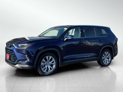 Used 2026 Toyota Grand Highlander Limited image 1