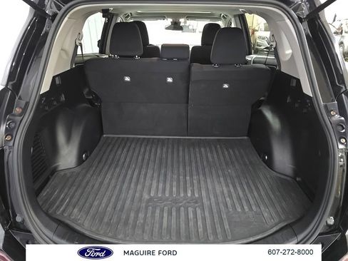 Used 2018 Toyota RAV4 XLE w/ Plus Extra Value Package AWD/4WD image 15