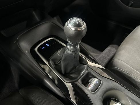 Used 2021 Toyota Corolla SE FWD image 27