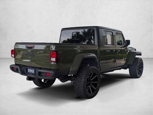 Used 2022 Jeep Gladiator Sport AWD/4WD image 5