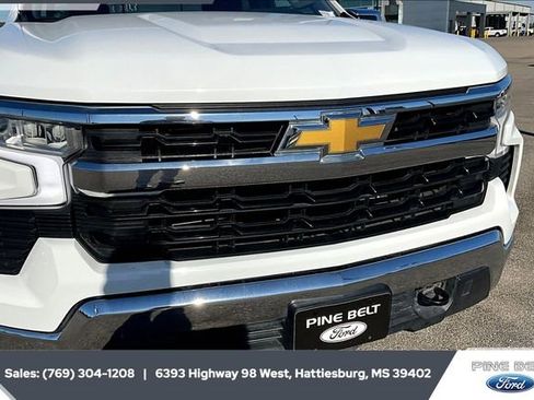 Used 2024 Chevrolet Silverado 1500 LT w/ Protection Package image 21