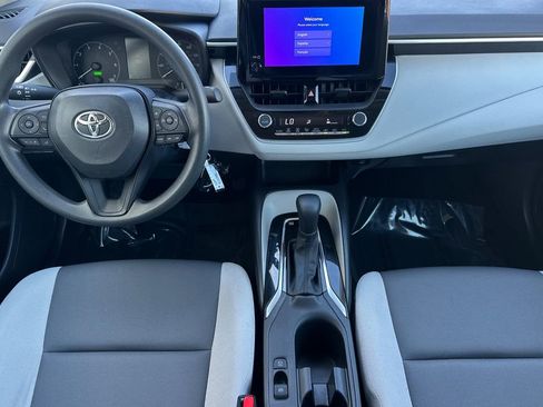 Used 2024 Toyota Corolla LE image 12