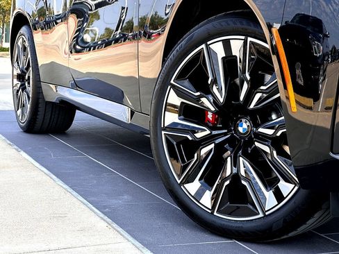 New 2026 BMW X3 xDrive30 w/ Premium Package image 2