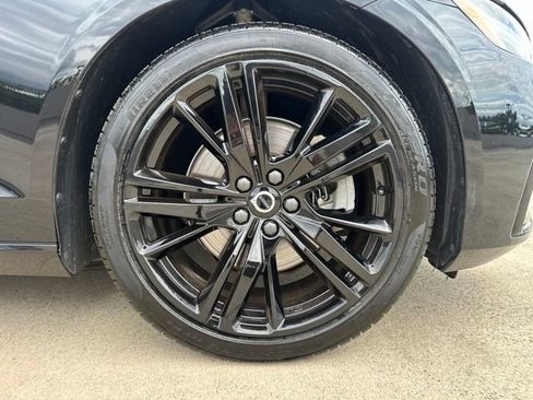 Certified 2023 Volvo S60 B5 Ultimate w/ Climate Package FWD image 11