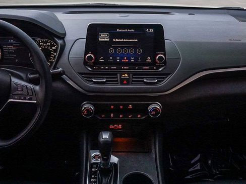 Used 2019 Nissan Altima 2.5 S image 13