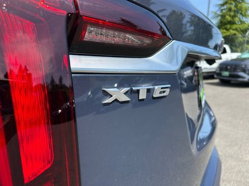 Used 2025 Cadillac XT6 Luxury AWD/4WD image 35