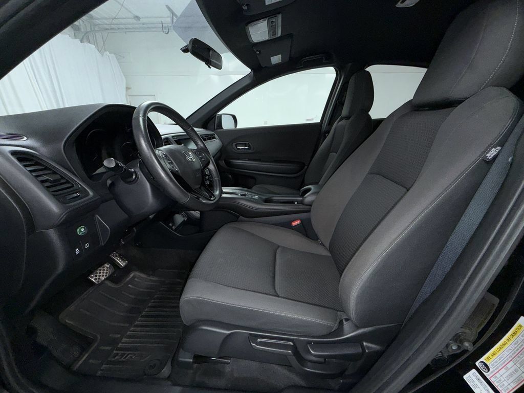 Used 2022 Honda HR-V Sport image 15
