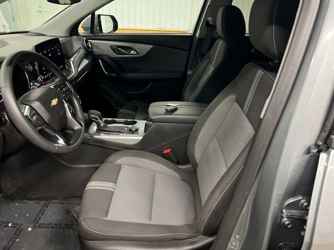 Certified 2025 Chevrolet Blazer LT w/ Driver Confidence Package image 12
