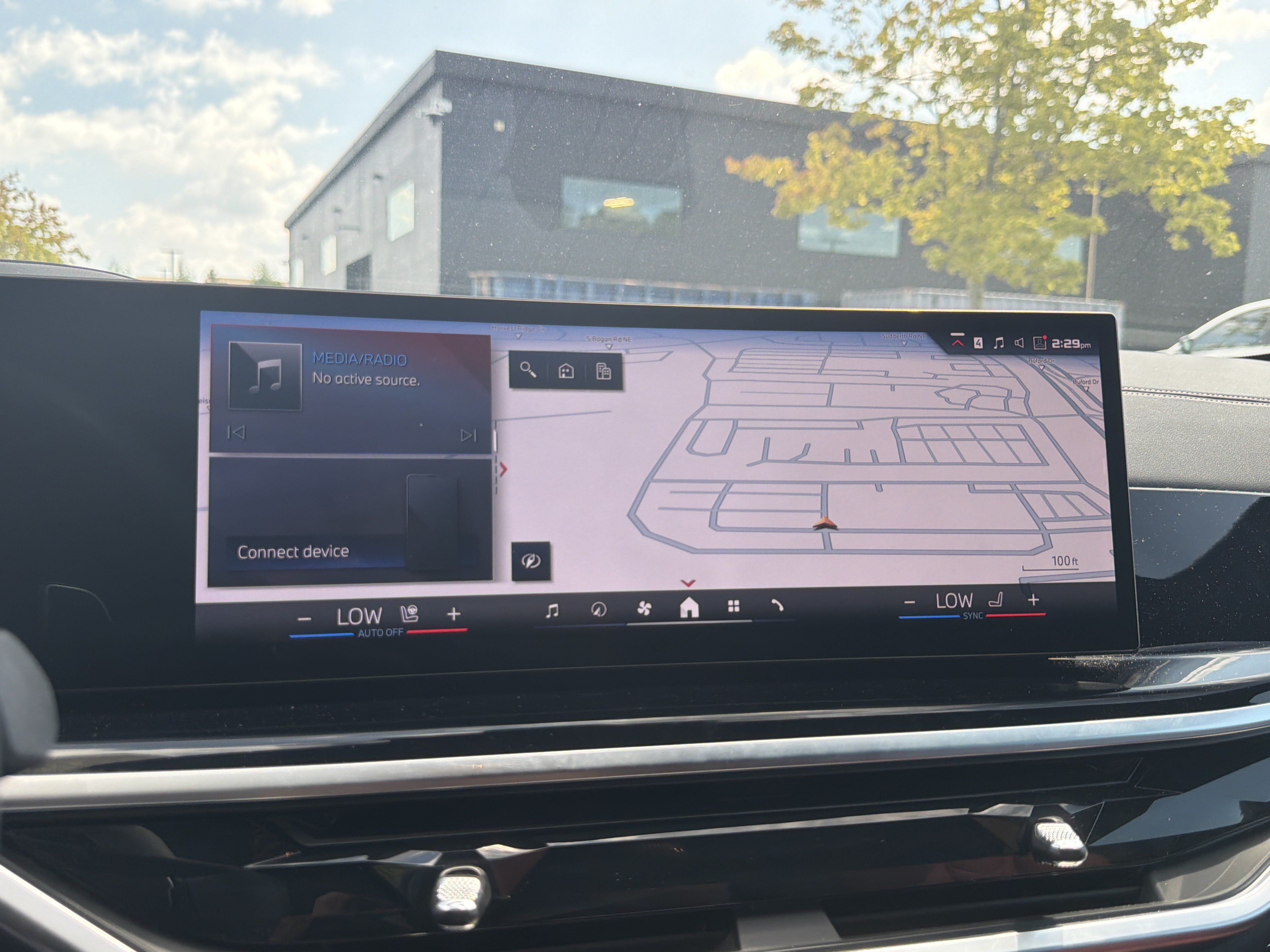 Used 2026 BMW X6 M60i AWD/4WD image 19