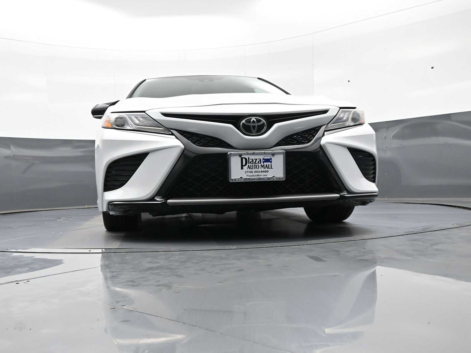 Certified 2019 Toyota Camry XSE w/ Navigation Package FWD image 26