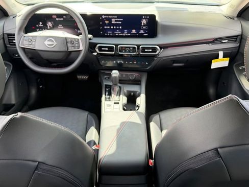 New 2026 Nissan Sentra SR FWD image 22