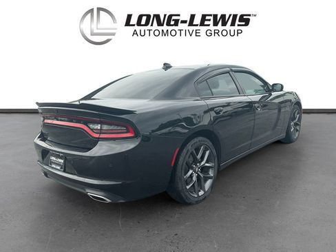Used 2022 Dodge Charger SXT w/ Plus Group RWD image 7
