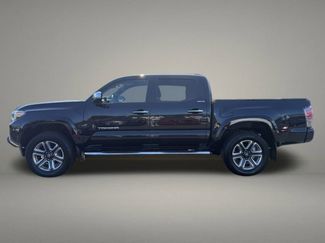 Used 2018 Toyota Tacoma Limited video 2