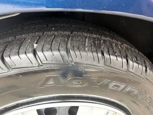 Used 2005 Toyota Corolla LE image 12