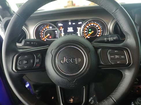 Certified 2019 Jeep Wrangler Sport image 19