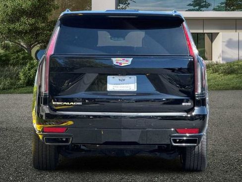 Certified 2024 Cadillac Escalade ESV Sport Platinum image 5