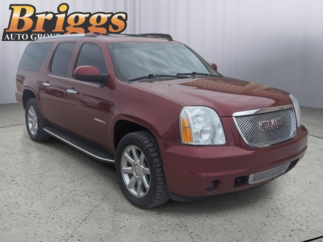 Used 2011 GMC Yukon XL Denali AWD/4WD image 7