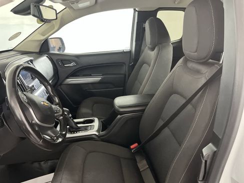 Used 2022 Chevrolet Colorado LT w/ Fleet Safety Package image 14