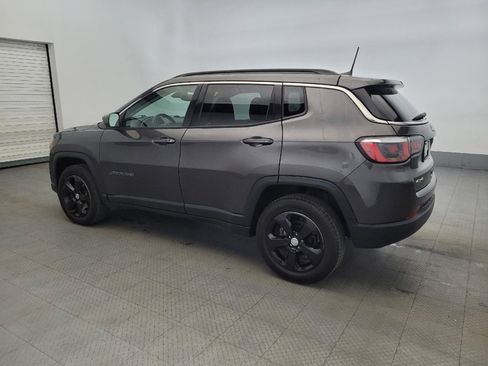 Used 2019 Jeep Compass Latitude w/ Popular Equipment Group image 3