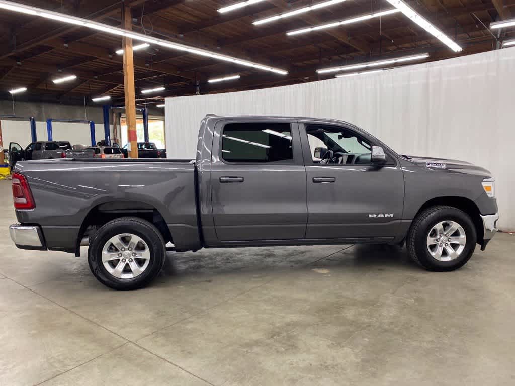 Used 2024 RAM 1500 Laramie AWD/4WD image 7