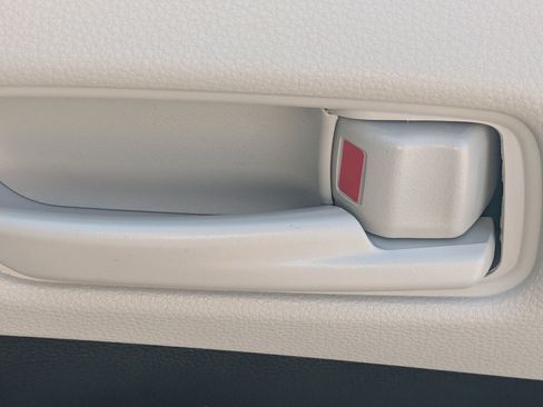 Certified 2026 Toyota Corolla LE FWD image 31