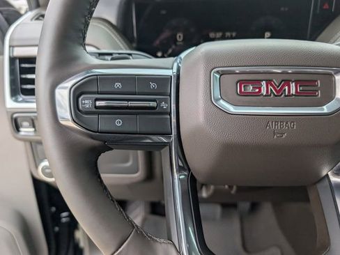 Used 2026 GMC Yukon Elevation image 13