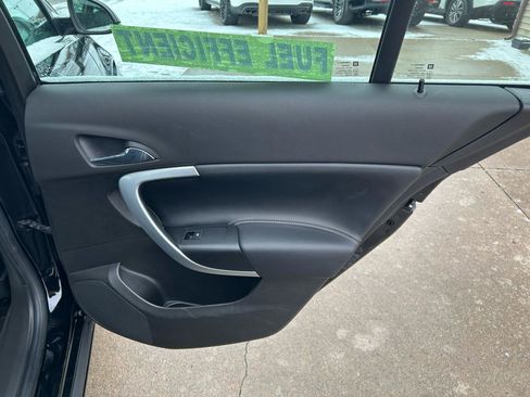 Used 2015 Buick Regal Premium w/ Experience Buick Package image 15