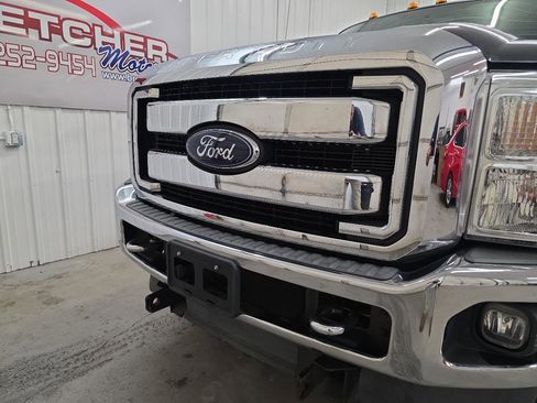 Used 2015 Ford F350 Lariat w/ Chrome Package image 7