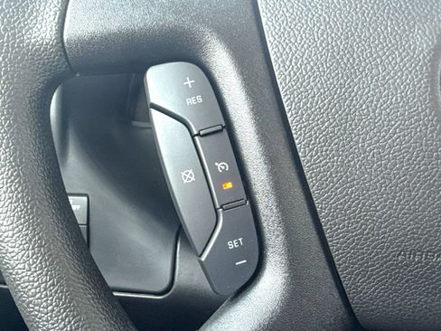 New 2025 Chevrolet Express 3500 w/ Driver Convenience Package RWD image 68