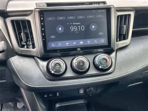 Used 2018 Toyota RAV4 LE image 18