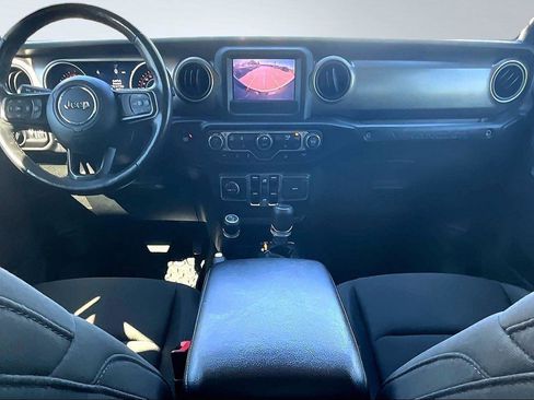 Used 2020 Jeep Wrangler Unlimited Sport S image 7